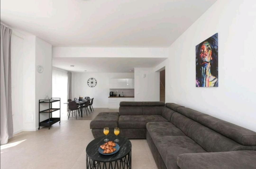 Casa Bianca Appartement Privlaka  Buitenkant foto